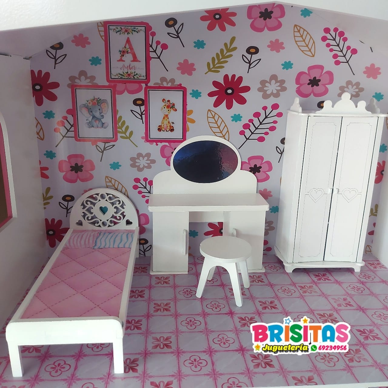 Juego de dormitorio  p/muñecas Barbies